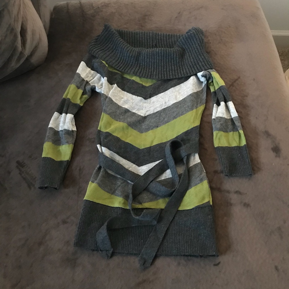 Iz Byer California Turtle Neck